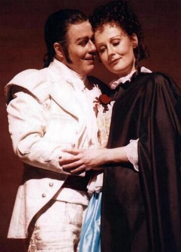 {Britta Jacobus und Edward Randall}