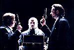 Edwardr Randall mit Matthias Winter in Arila Siegert's Eugen Onegin